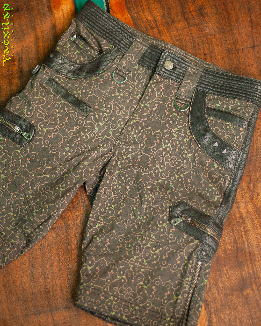 Flying Short Men / Twill Fake Leather Patches - REBIRTH OF IKARO BOA